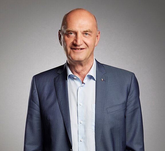 dörfel.jpg  